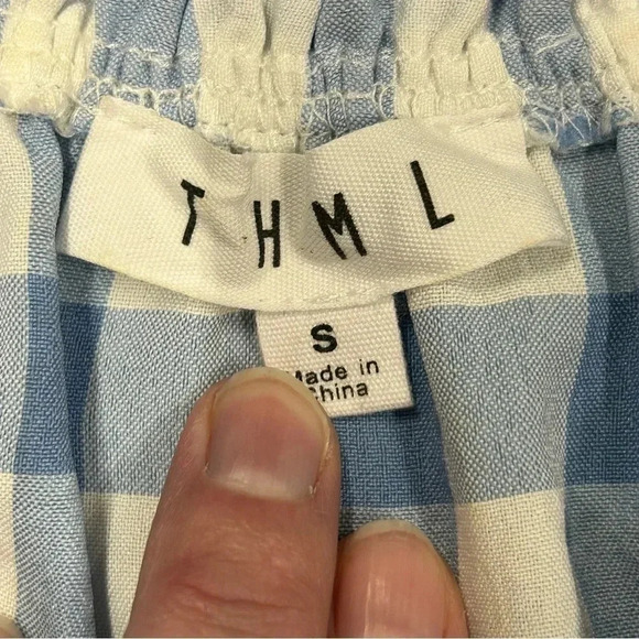THML Blue Gingham Checkered Off Shoulder Top Women’s Small Floral Detail EUC - Picture 3 of 11